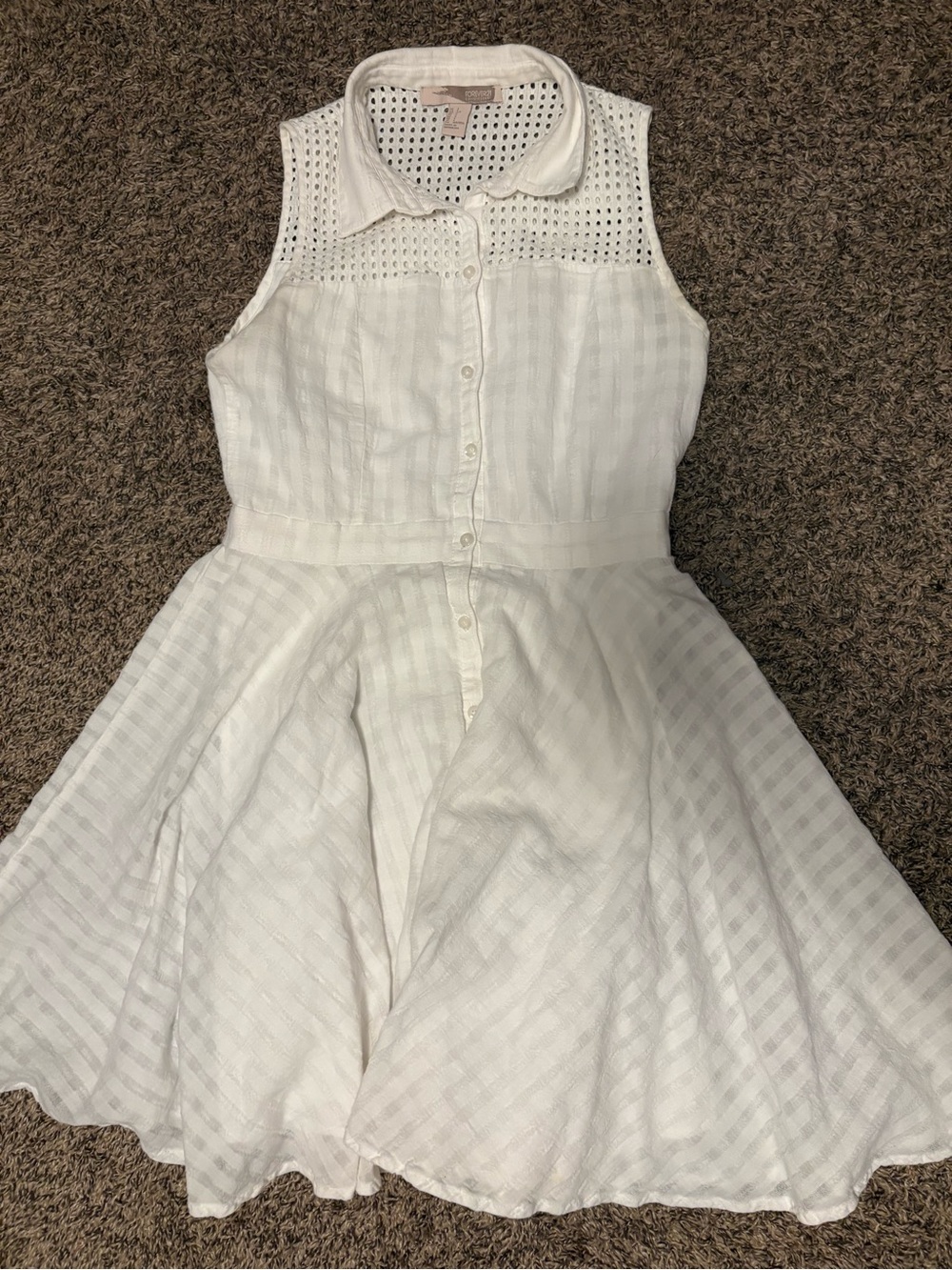 Forever 21 White Sleeveless Button-Front Fit-and-Flare Dress